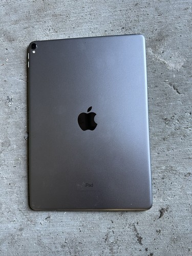 Apple iPad Pro 10.5 Apple iPad Pro 10.5