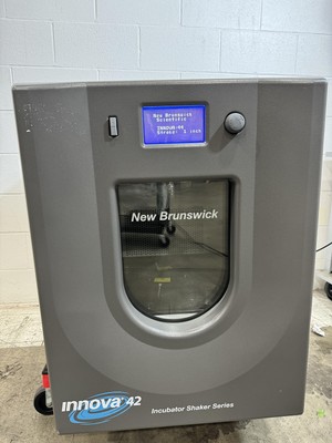 Eppendorf New Brunswick Innova 42R Refrigerated Incubator Shaker (226967)