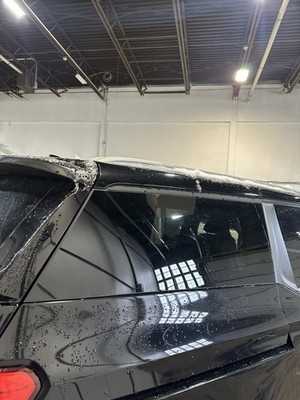 15 16 17 18 19 20 21 KIA SEDONA Quarter Glass Passenger Side Right