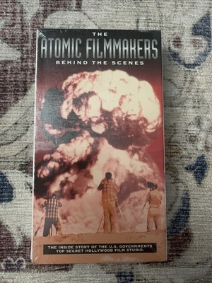 Hollywoods Top Secret Film Studio (VHS, 1999)