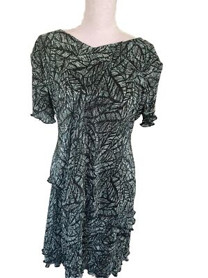 Connected Apparel Women's Spring Green & Black Accordion Stretch Dress Sz 14/ L