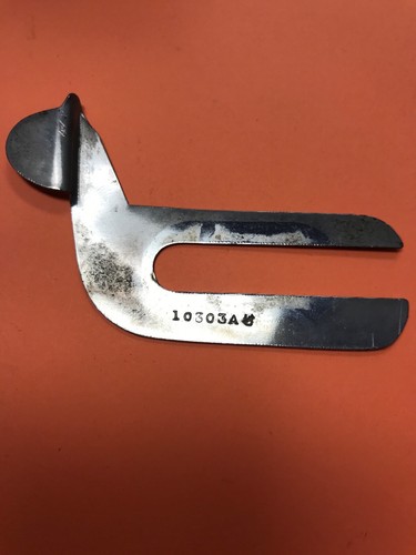 USED 10303A GUIDE FOR UNION SPECIAL SEWING MACHINE *FREE SHIPPING*