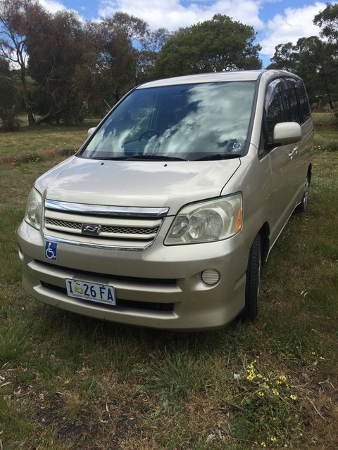 Welcab toyota noah