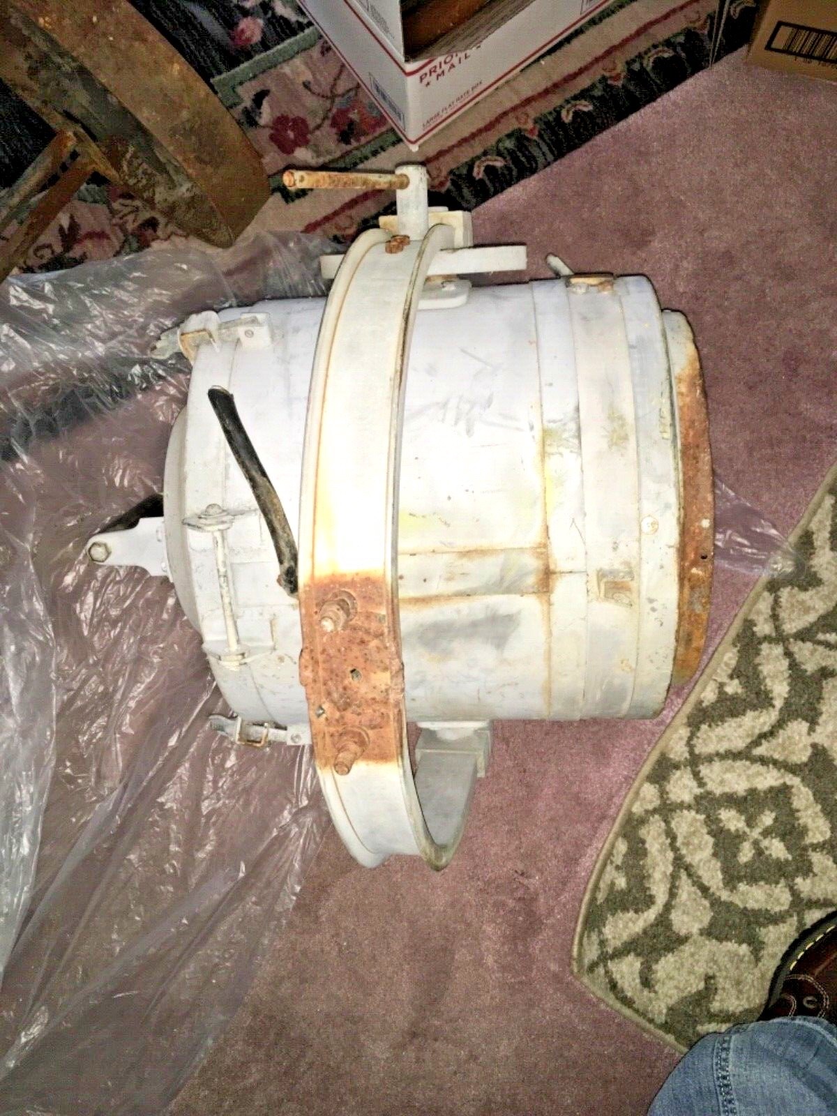 U.S.NAVY NAUTICAL ANTIQUE SIGNAL LIGHT - MADE BY CURTIS  - BULB STILL INSIDE