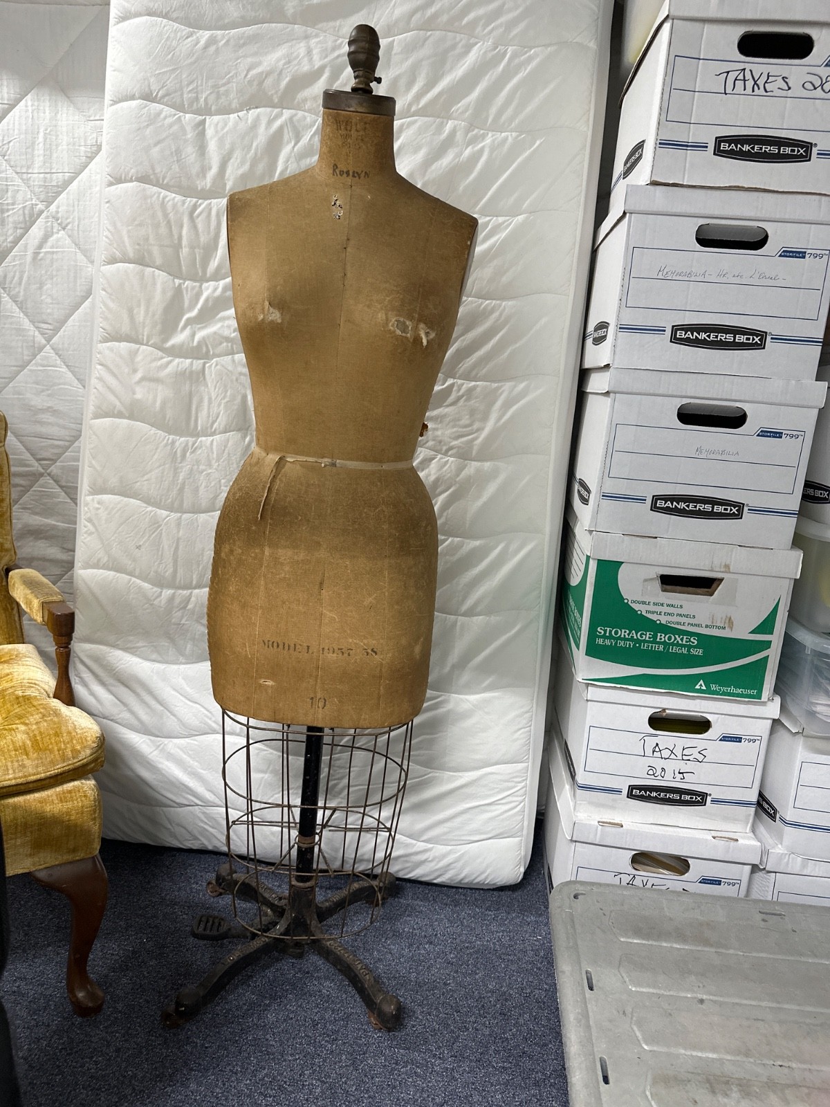 ビンテージ アンティーク WOLF MODEL FORM ウルフ モデル フォーム MODEL 1958 レディース ボディ トルソー マネキン アメリカ 什器 vintage wolf dress form year 1964, 1978, and 1982