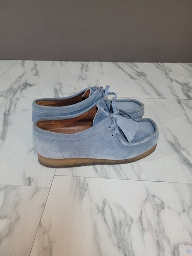 Light blue clarks wallabees cheap