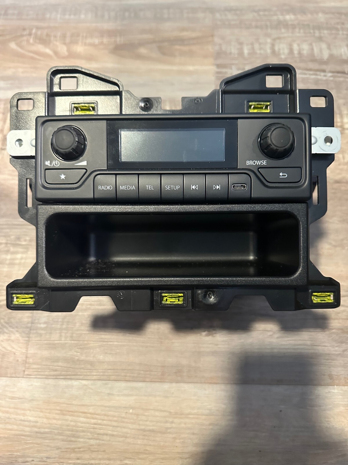 2022 Mercedes Benz Sprinter OEM Radio w/ Chassis 907-820-02