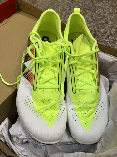 New Balance FuelCell MD-X V3 F White Lime width D UMDELRSF New Balance FuelCell MD-X V3 F White Lime width D UMDELRSF