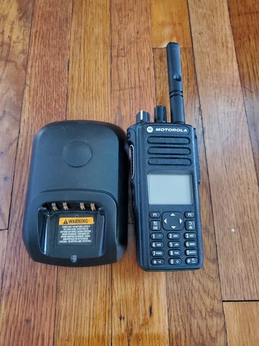 Motorola XPR7550e 2 Way Radio Walkie-talkie  w/charger *Test