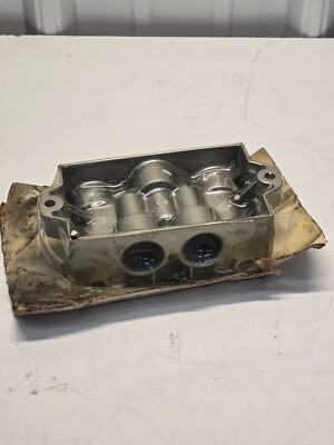 Bosch 1 825 503 812 Pneumatic Valve Sub Base, 5 Ports, 3/4'' NEW n9