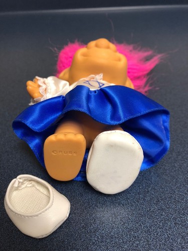 Jewish Hanukah Troll RUSS Doll Star Of David Dress Vintage with pink hair