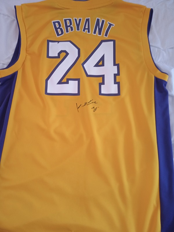 Maillot Kobe Bryant SignÃ© Avec 2 Signatures  Lakers Certificat AuthenticitÃ© Coa