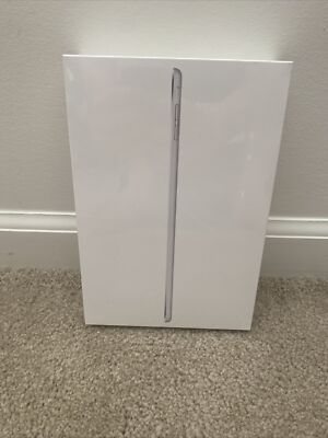 Apple iPad Mini 4 128GB, Wi-Fi, 7.9 in Silver [NEW IN BOX] Bundled W/JETech Case