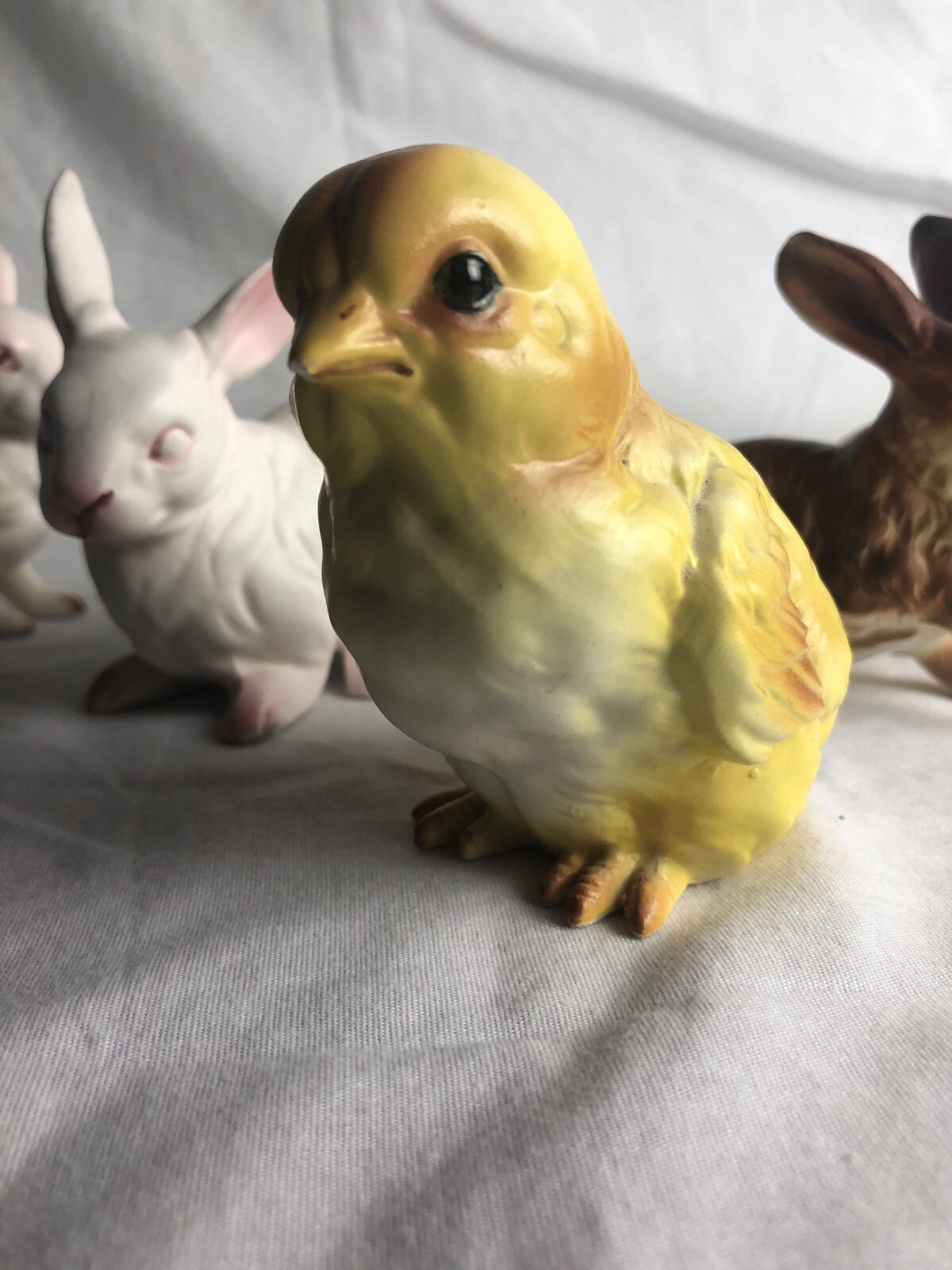 LOT (6) LEFTON vintage PORCELAIN RABBITS Easter Bunnies Chicks