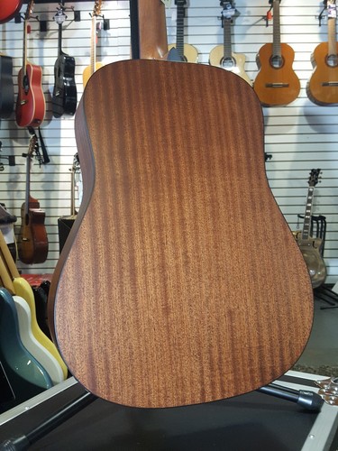 Martin DRS2 Road Series Acoustic/Electric Guitar w/HARD CASE AND FREE SHIP