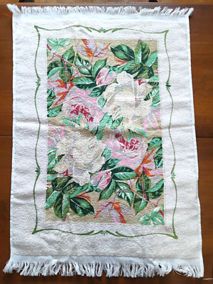 Vtg NOS Victoria & Albert Museum Terry Cloth Tea / Hand Towels Rose Fan Set of 2