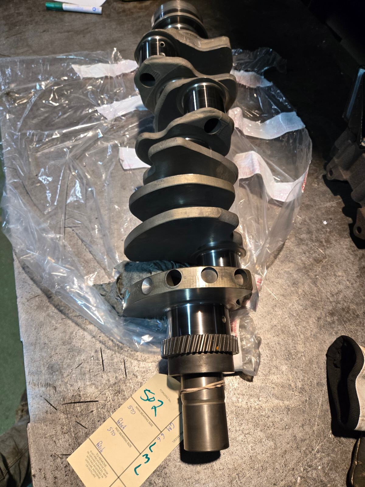 REMAN 12680206 2011-16 LML DURAMAX CRANKSHAFT SONOFLUXED - Picture 1 of 10