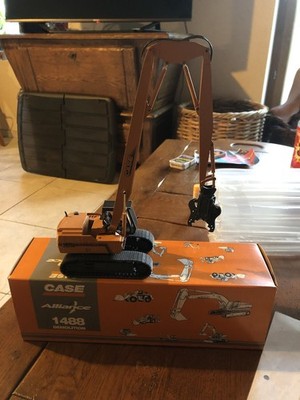 Excavatrice Case Poclain 1488 Démolition 1/50 Conrad 2847/0