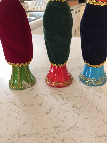 Vintage Chalkware Three Wisemen Made In Japan Velvet Capes