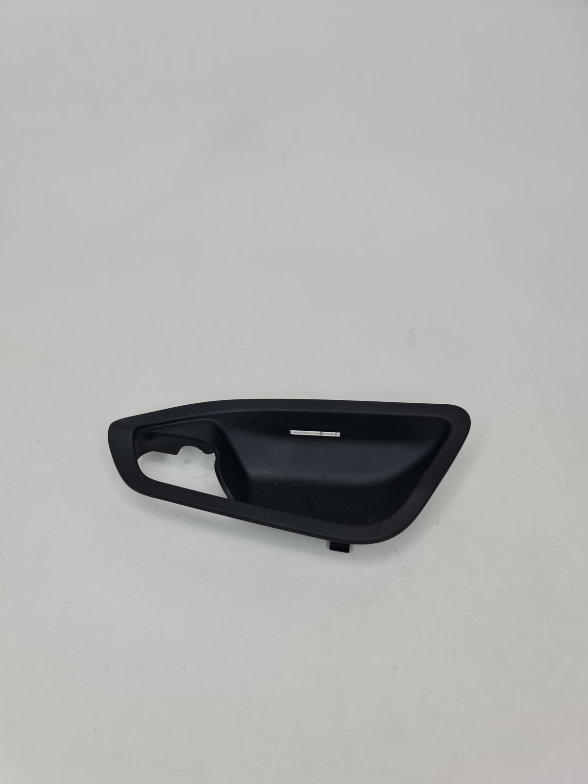 0 Bmw • OE Interior Door Handle Housing/Cup • Black • Drivers Side • #51417274489 image 2