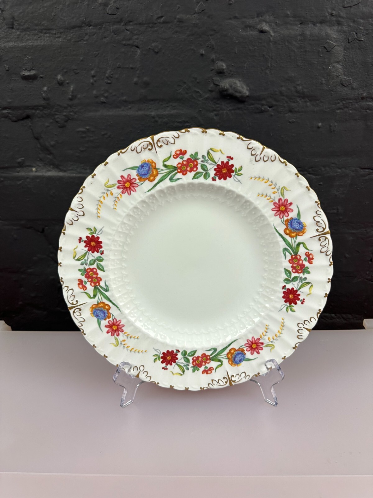 Royal Crown Derby Chatsworth A798 26.5 cm Dinner Plate
