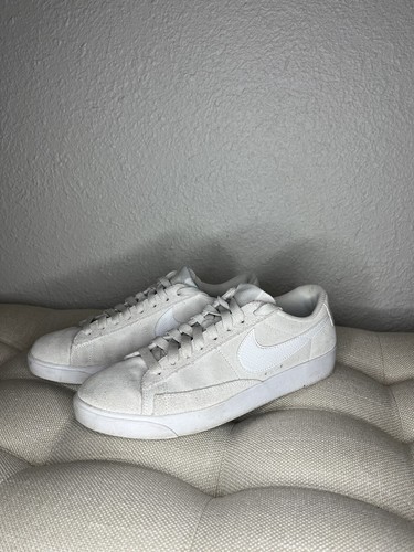 nike blazer low desert sand