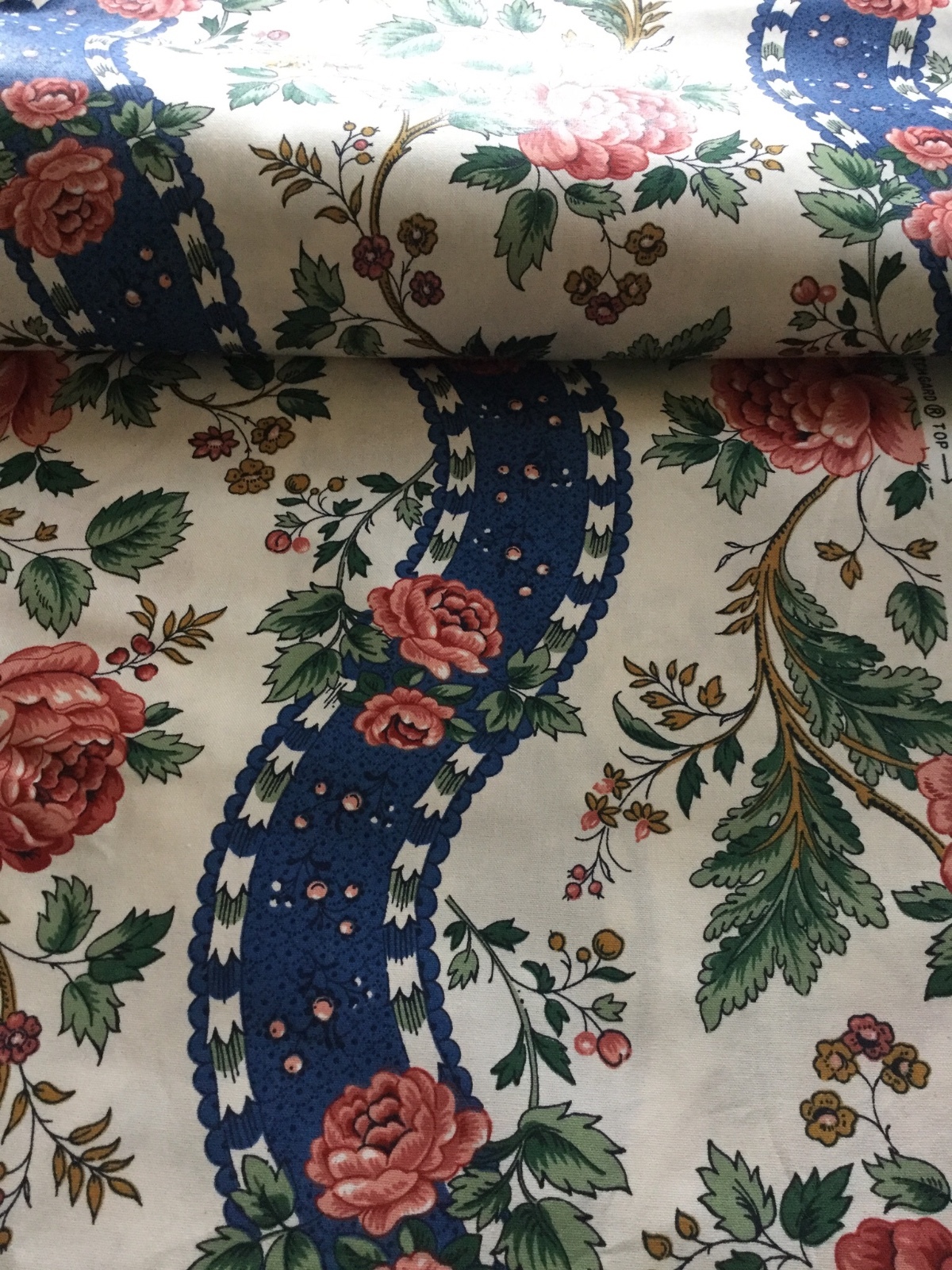 80s Vtg Atelier Originals Cotton Decor Fabric Floral red white blue green 5 yds