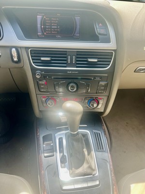 image 3 of interior