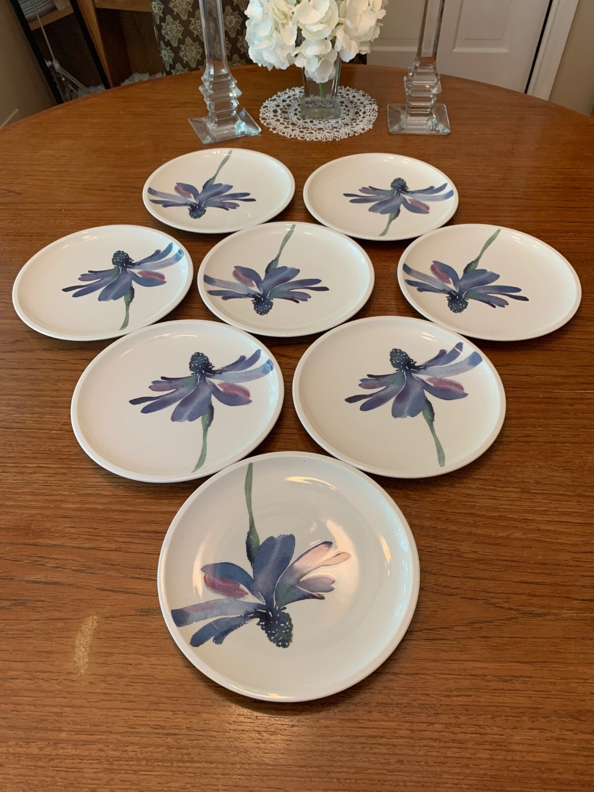 8 Villeroy & Boch 1748 Salad Plates Wht Blue Flow 8.5