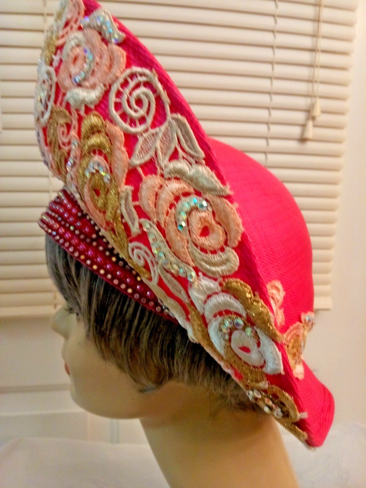 GORGEOUS!!! STYLED BY JACK MCCONNELL NY DEEP PINK APPLIQUE FLORAL RS LADIES HAT