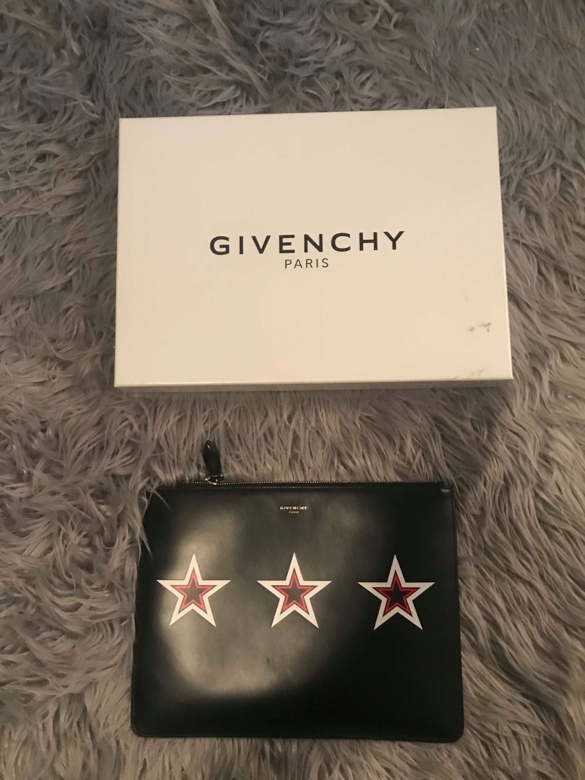 Givenchy Clutch Star 2018, Pre-Owned , Perfect Condition