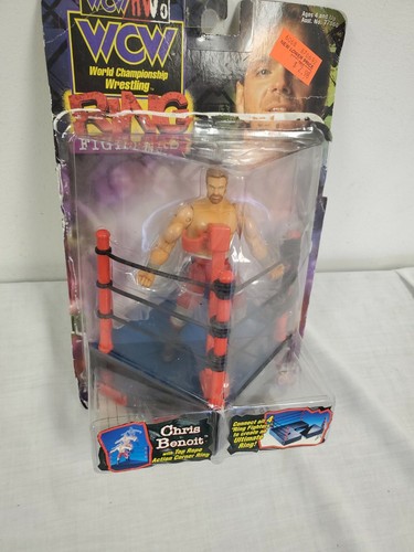 RING FIGHTERS WCW NWO WRESTLING FIGURE CHRIS BENOIT TOY BIZ