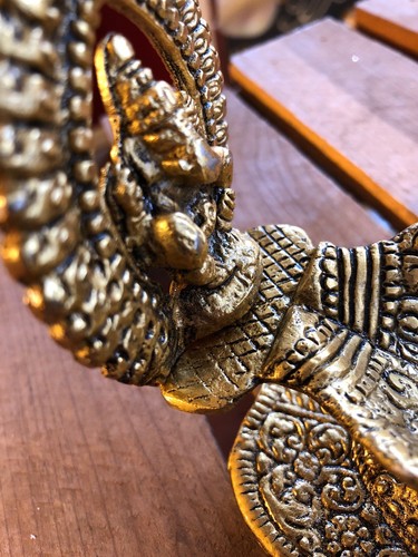 Exquisite Tibetan Gold Elephant Trunk Buddha Statue Tray With Hands Cupped Bowl
