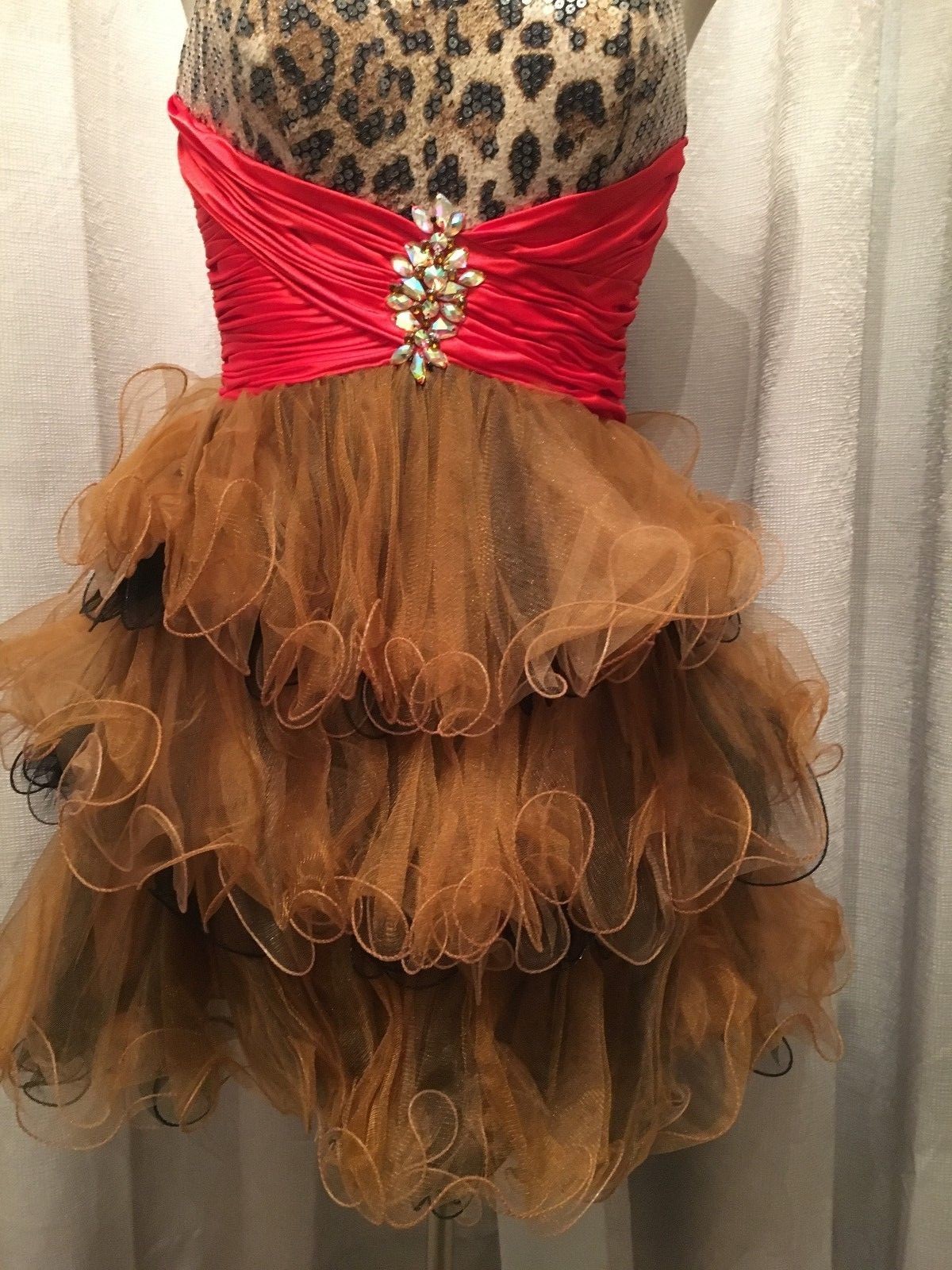 NWT Party Time Homecoming Party Formal Gown Dress Size Medium   Lot #206