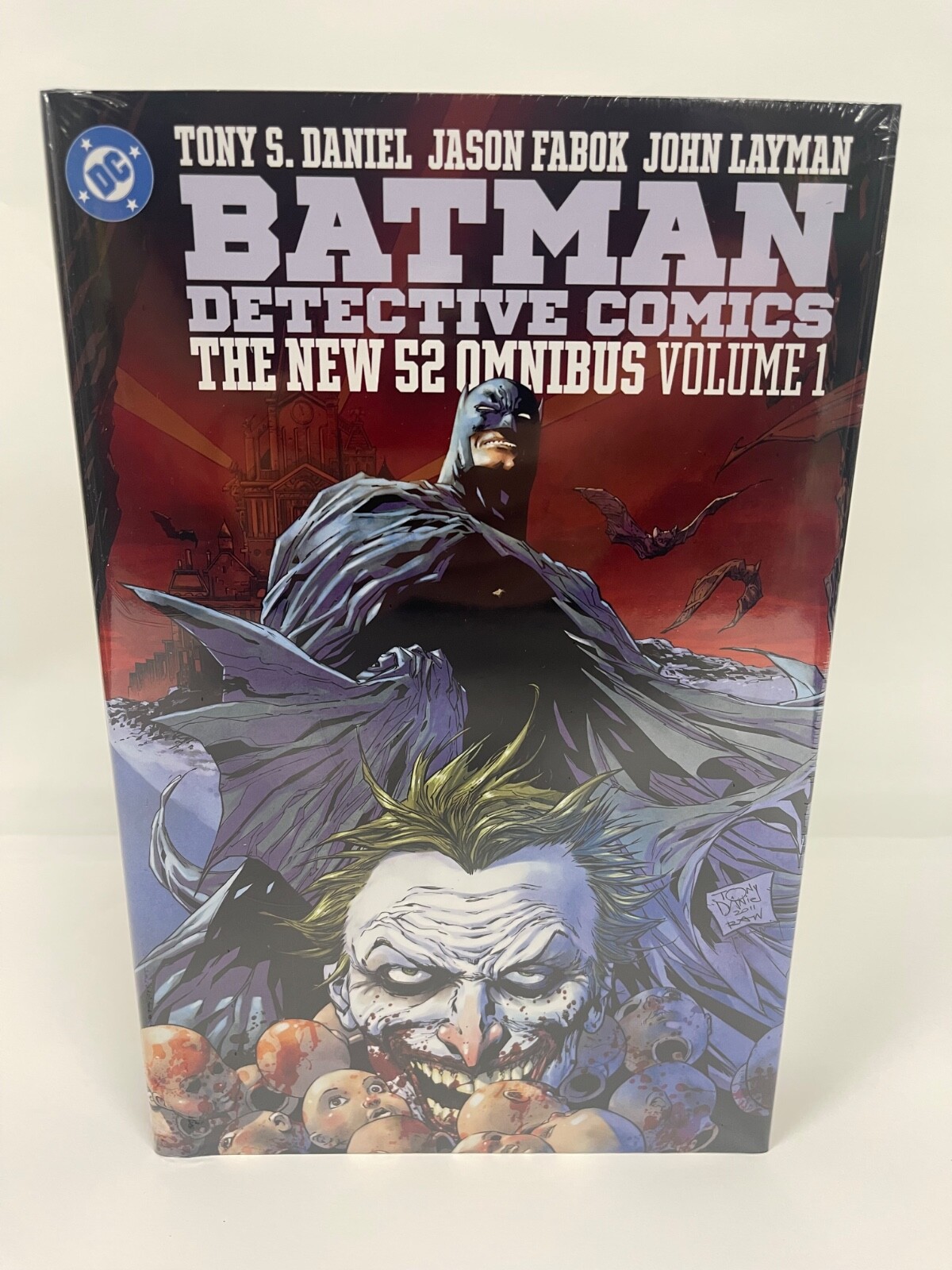 洋書 Batman Detective Comics Deluxe Edition Amazon.com: Batman: Detective Comics: The Rebirth Deluxe