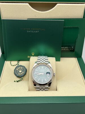 Pre-owned Rolex Datejust 41 126334 18k Fluted Mint Green Dial Jubilee Box Papers