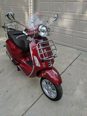 New Vespa 150cc Primavera Touring Sport
