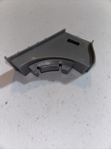 1 X Hot Wheels Super Ultimate Garage Replacement Parts  Grey Track Connector