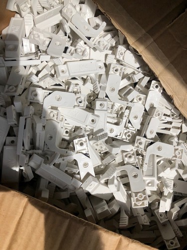 Vinyl Window Kinro Swivel Latch Mobile Home/RV Window (2 Pack)