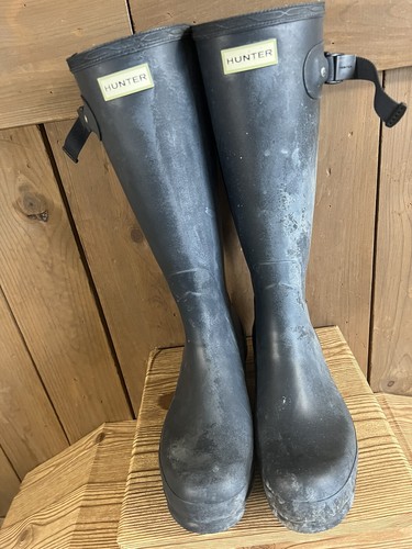 's 12  Navy Waterproof Knee High Rubber