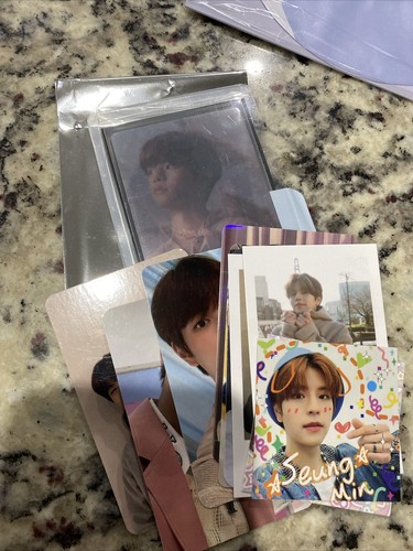 STRAY KIDS LEVANTER LIMITED ALBUM LENTICULAR PHOTOCARD STRAY KIDS LEVANTER LIMITED ALBUM LENTICULAR PHOTOCARD