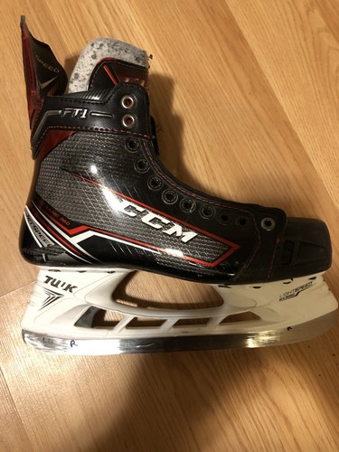 CCM Jetspeed FT1 Sr Hockey Skates Size 8ee. UPGRADED TO LIGHTSPEED EDGE HOLDERS