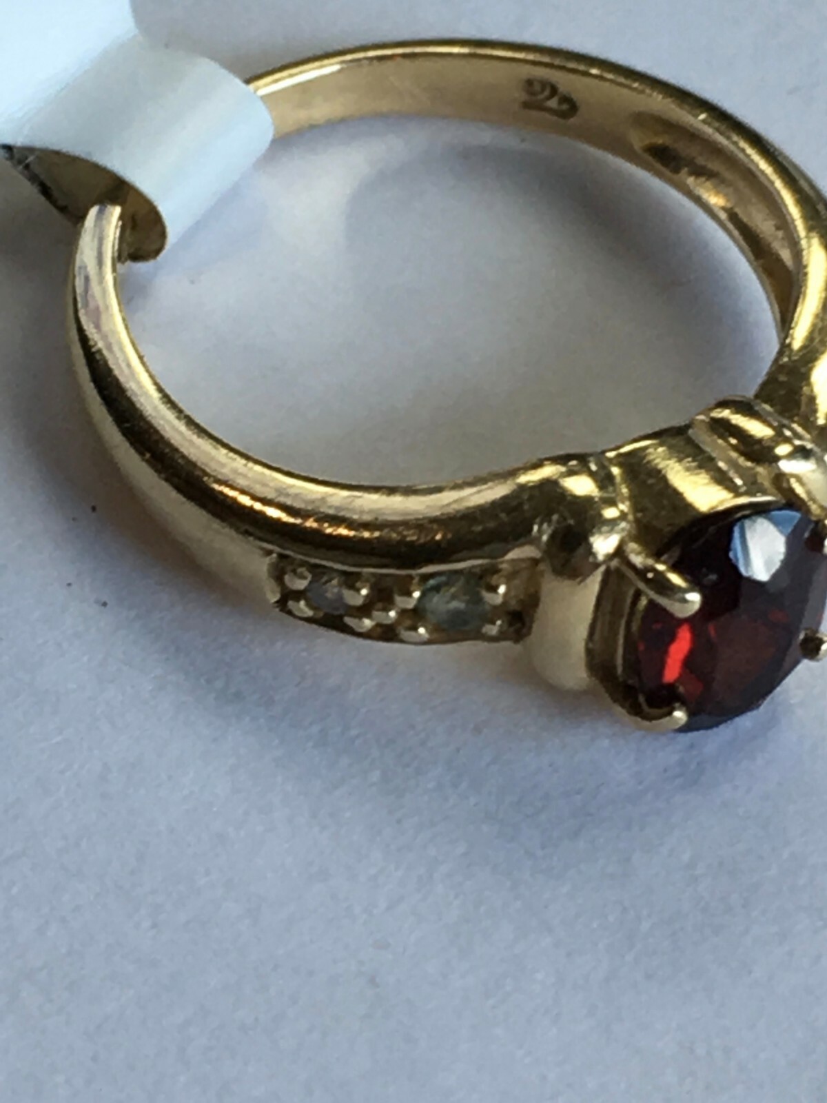 14 KT Gold 1 Carat Red Garnet Ladies Ring with Diamond Accents 3.0 Grams