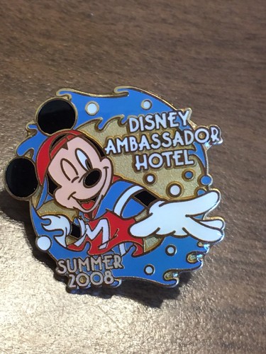 DISNEY TOKYO 2008 TDL AMBASSADOR HOTEL MICKEY MOUSE PIN Cool