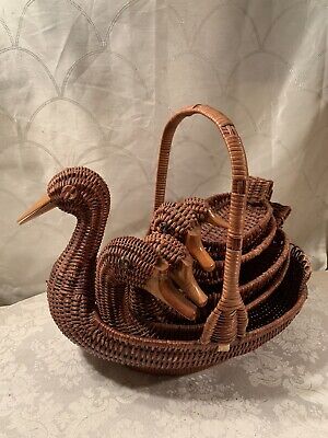 Vintage set of 5 wicker nesting duck baskets