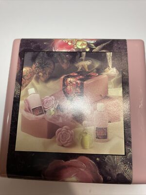 Vintage The Perfume s Workshop LTD Tea Rose Roses All Around Gift Set USA