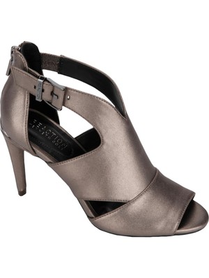 Женские серые босоножки на шпильке KENNETH COLE Kick 85 с открытым носком по бокам 8,5 М