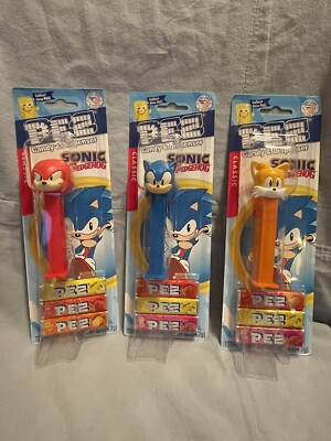 NEW - PEZ: Set of 3 - Sonic The Hedgehog, Knuckles, & Tails - Sealed w/ Boards