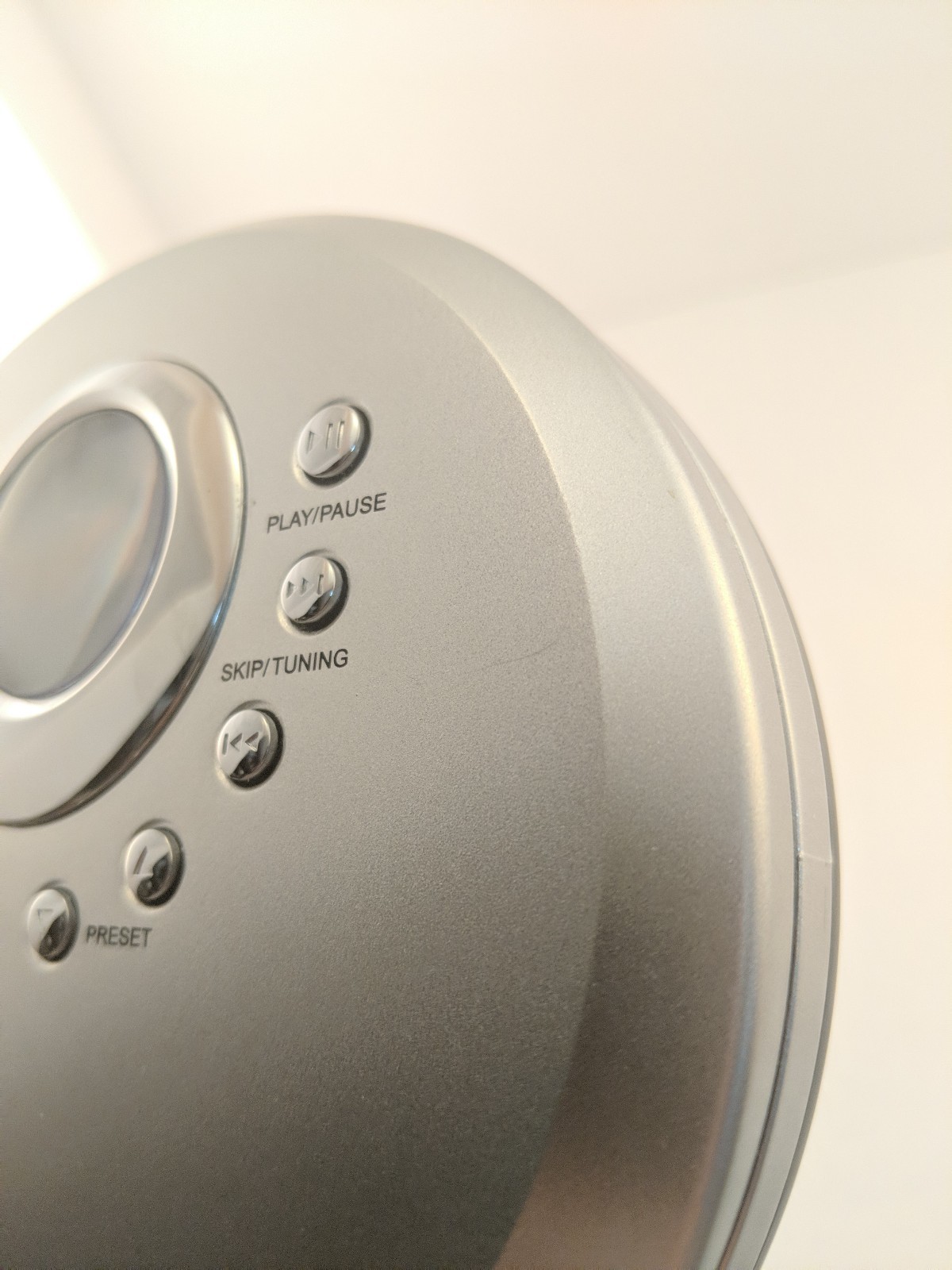 Durabrand CD-915 Portable CD Player Discman AM/FM Digital Radio ESP Plus