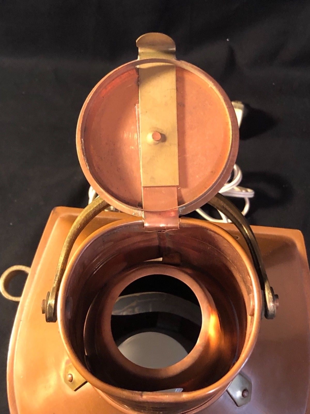Vintage Tung Woo Masthead Copper & Brass NO W7071 Electrified Ship Latern
